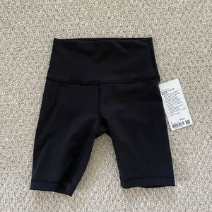 Lululemon bike shorts!